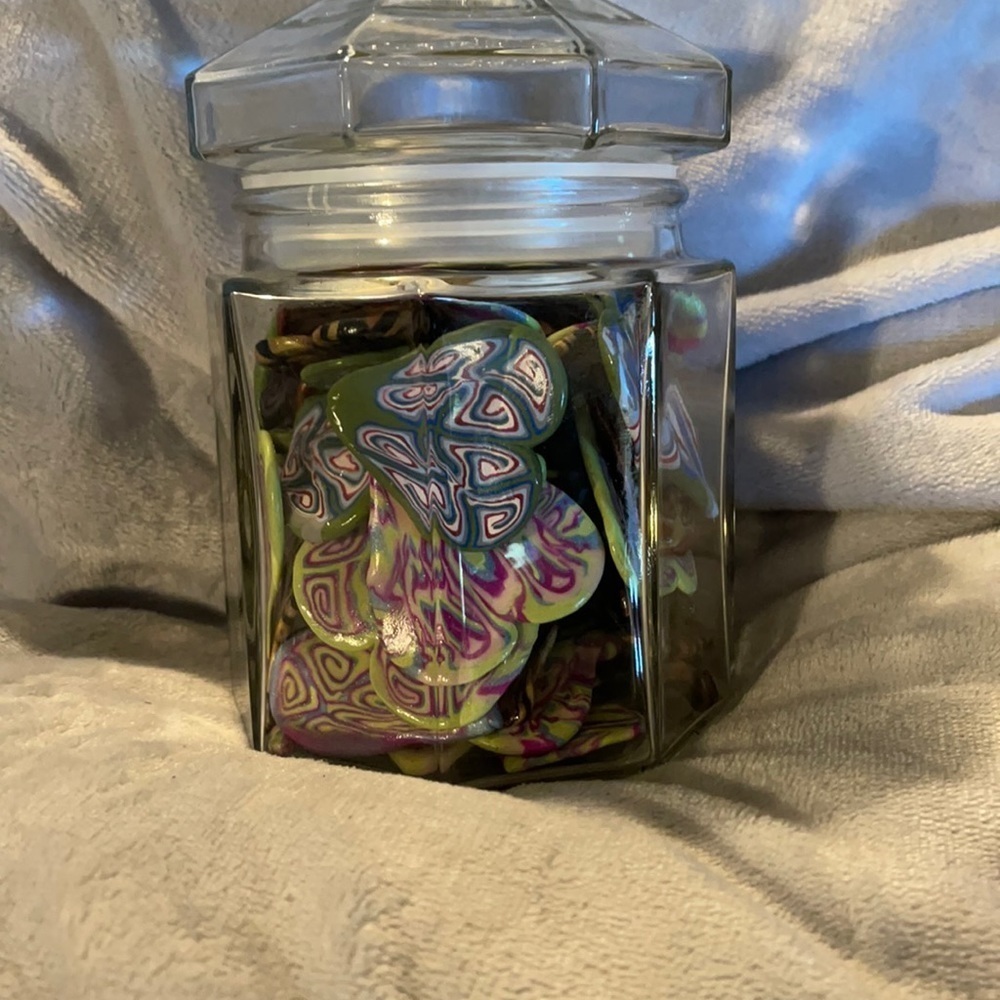 Jar of 40 various size/design polymer clay hearts